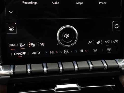 New 2026 GMC Yukon XL Denali w/ Denali Reserve Package image 36