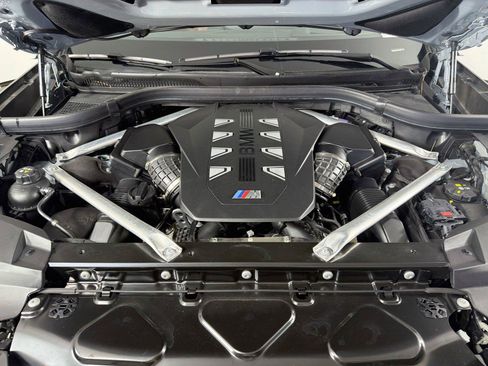 Used 2026 BMW X7 M60i AWD/4WD image 32