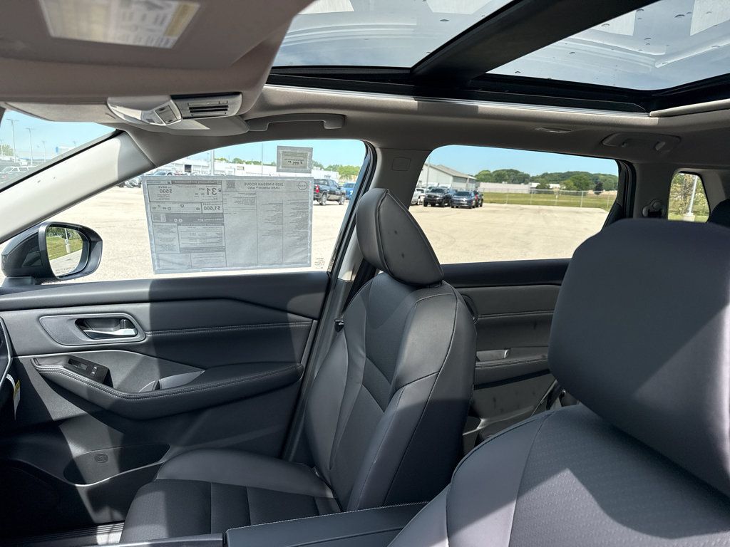 New 2026 Nissan Rogue Dark Armor AWD/4WD image 26