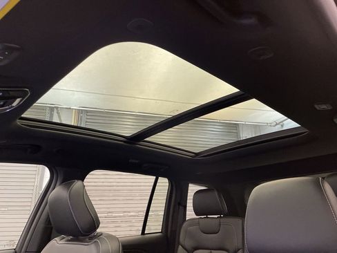 New 2025 Jeep Grand Cherokee Limited image 14