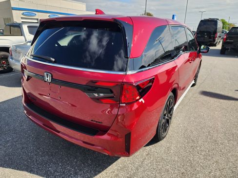 New 2026 Honda Odyssey Sport-L image 4