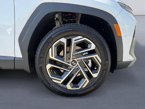 New 2026 Hyundai Tucson Limited AWD/4WD image 9