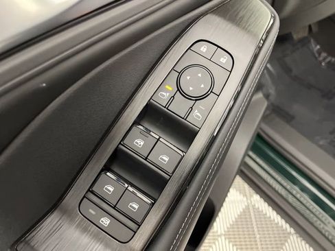 New 2026 Nissan Rogue SV FWD image 31