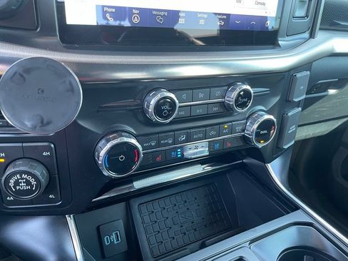 Used 2023 Ford F150 Raptor w/ Raptor Carbon Fiber Package AWD/4WD image 18