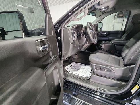 Used 2024 Chevrolet Silverado 2500 Custom w/ Custom Value Package image 13