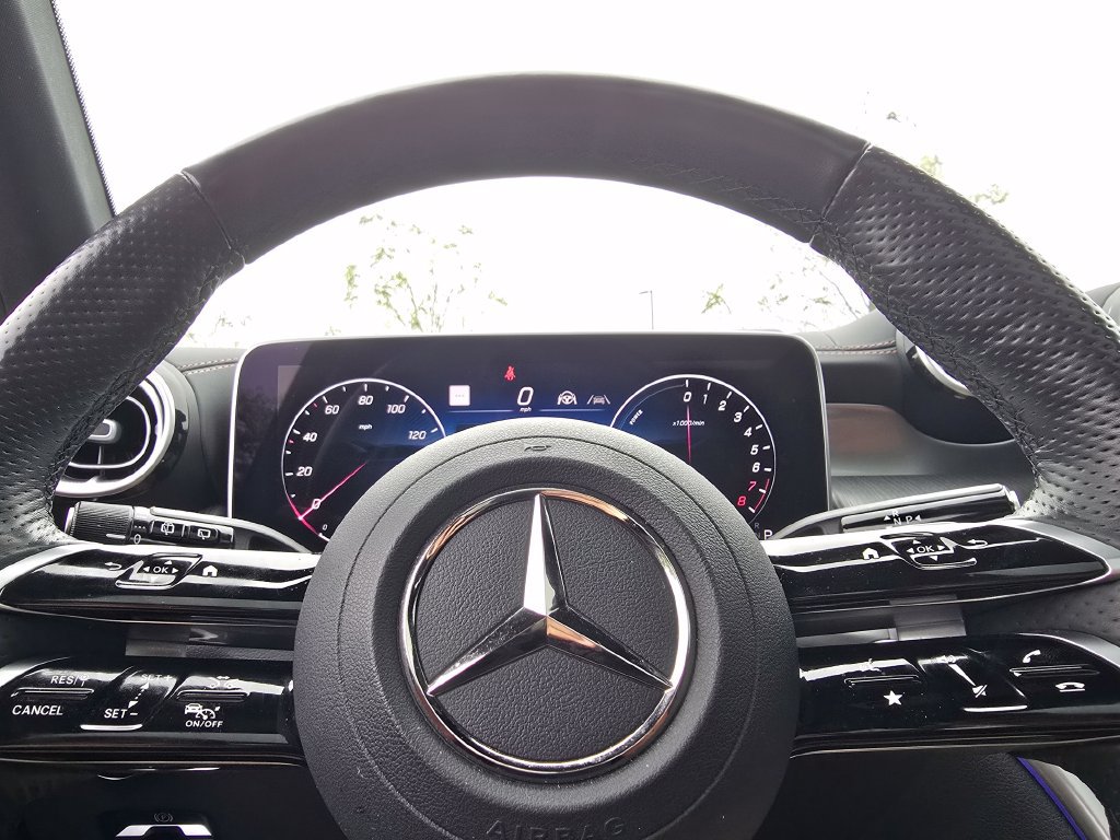 Certified 2025 Mercedes-Benz GLC 350e 4MATIC image 29