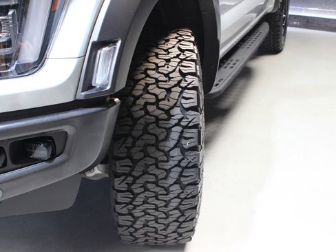 Used 2023 Ford F150 Raptor w/ Raptor Carbon Fiber Package image 25