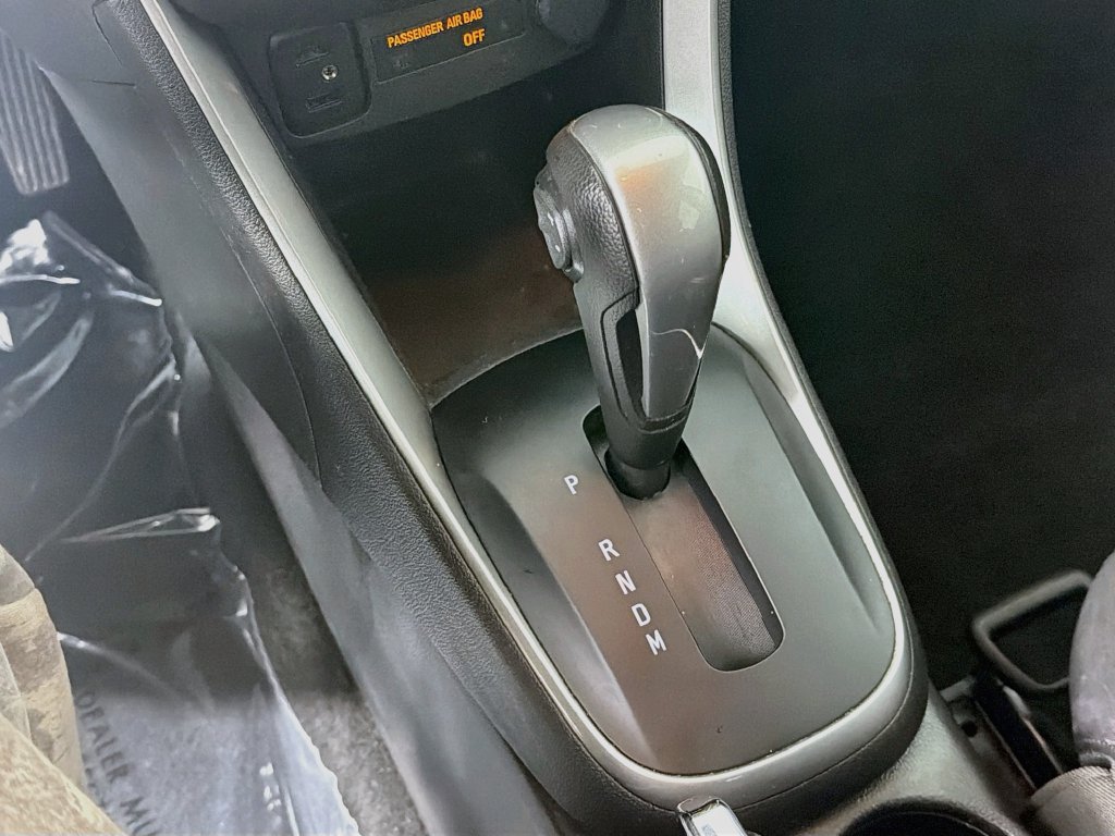 Used 2019 Chevrolet Trax LT w/ LT Convenience Package AWD/4WD image 16