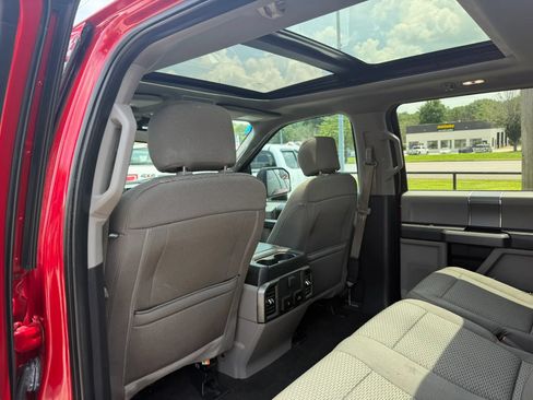 Used 2020 Ford F150 XLT w/ Equipment Group 302A Luxury AWD/4WD image 12
