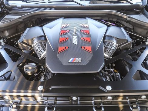 New 2026 BMW X5 M Competition w/ Executive Package AWD/4WD image 24