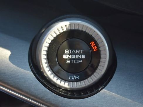 Used 2024 Jeep Wagoneer Series II AWD/4WD image 34