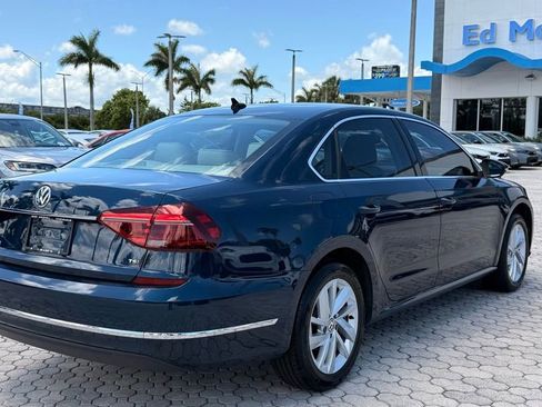 Used 2018 Volkswagen Passat 2.0T SE w/ SE Lighting Package FWD image 13