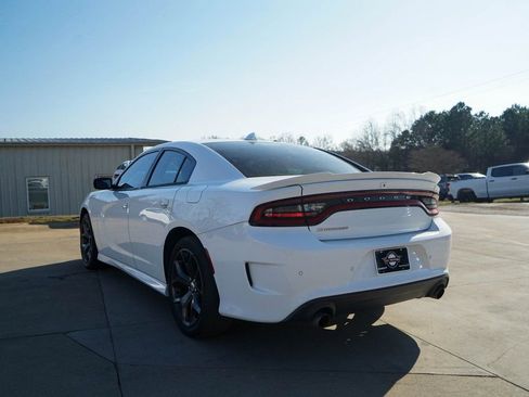 Used 2019 Dodge Charger GT image 4