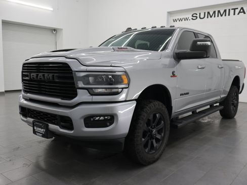 Used 2023 RAM 3500 Laramie AWD/4WD image 7