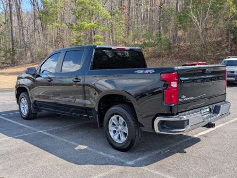 Used 2024 Chevrolet Silverado 1500 LT image 7