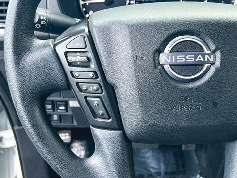 Used 2023 Nissan Frontier SV image 24