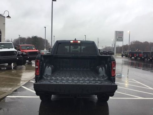 New 2026 RAM 1500 Big Horn AWD/4WD image 8