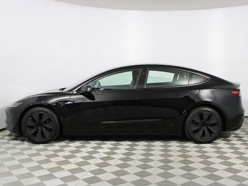 Used 2025 Tesla Model 3 Long Range AWD/4WD image 27