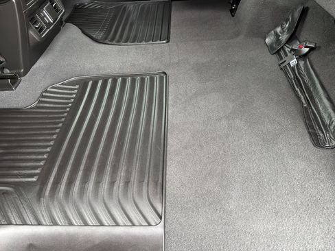 Used 2023 Chevrolet Silverado 1500 RST image 37