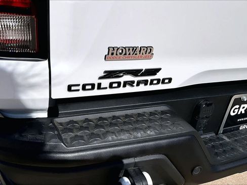 Used 2024 Chevrolet Colorado ZR2 w/ ZR2 Bison Edition AWD/4WD image 31