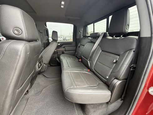 Used 2021 GMC Sierra 2500 Denali image 28