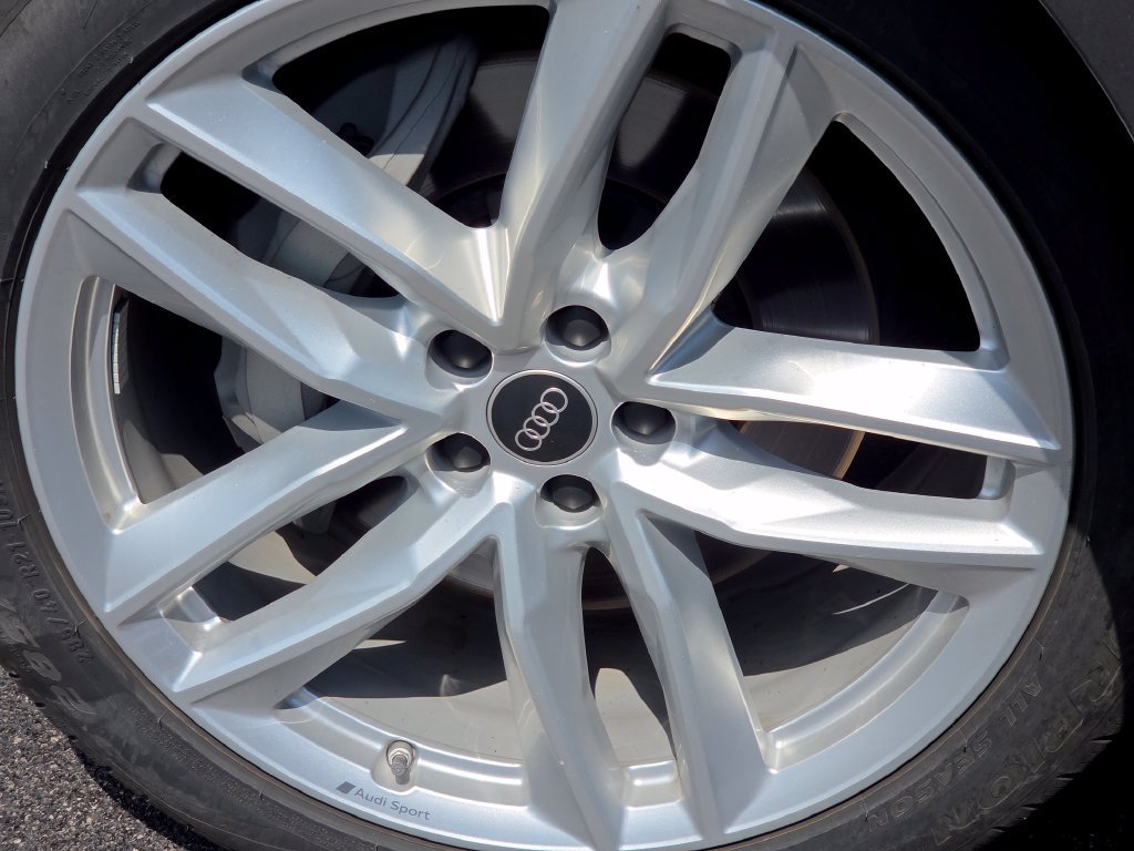 Certified 2025 Audi Q7 3.0T Premium Plus AWD/4WD image 20