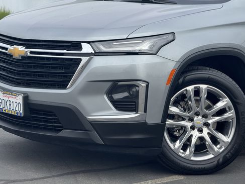 Certified 2023 Chevrolet Traverse LS w/ Safety Package image 3
