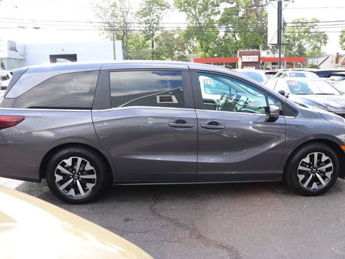 Used 2026 Honda Odyssey EX-L image 6