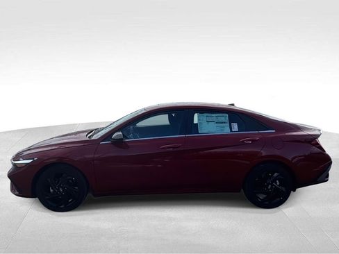 New 2026 Hyundai Elantra SEL Sport Premium FWD image 5