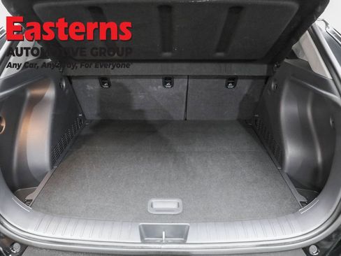 Used 2024 Hyundai Kona SEL image 9