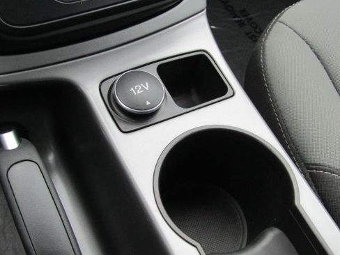 Used 2015 Ford Escape SE FWD image 24