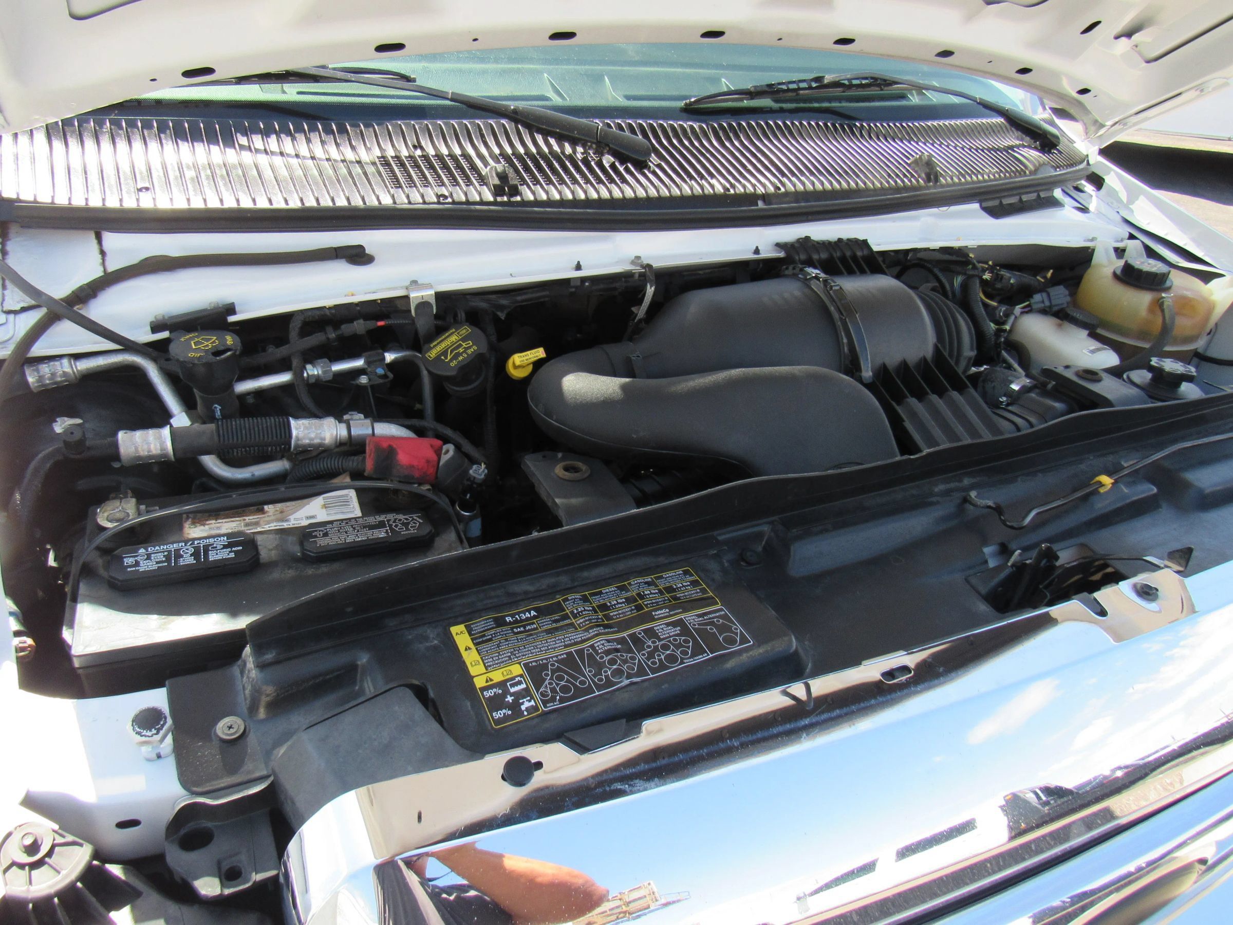 Used 2015 Ford E-350 and Econoline 350 Super Duty w/ Power Windows & Locks Group RWD image 20