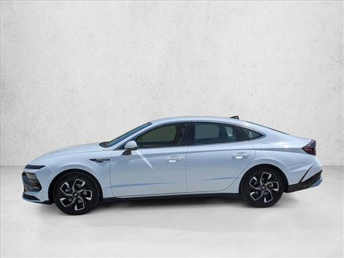 Used 2024 Hyundai Sonata SEL FWD image 9
