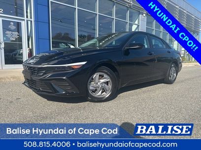 Certified 2025 Hyundai Elantra SE