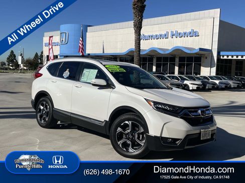 Used 2019 Honda CR-V Touring image 1