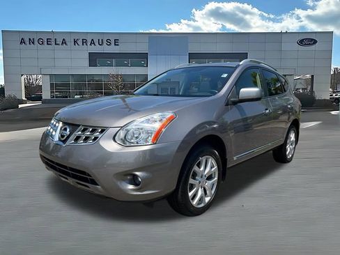 Used 2011 Nissan Rogue SV w/ SL Pkg FWD image 3