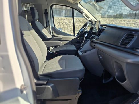 Used 2024 Ford Transit 350 XLT RWD image 9
