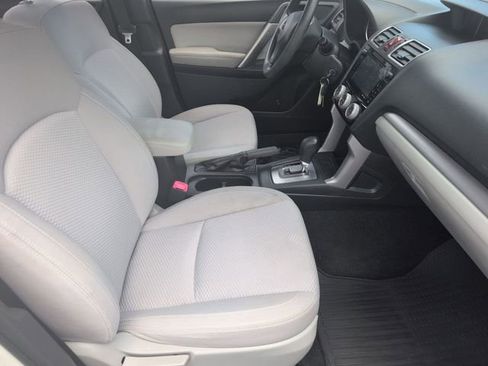 Used 2016 Subaru Forester 2.5i Premium AWD/4WD image 25