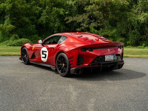 Certified 2023 Ferrari 812 Competizione image 2