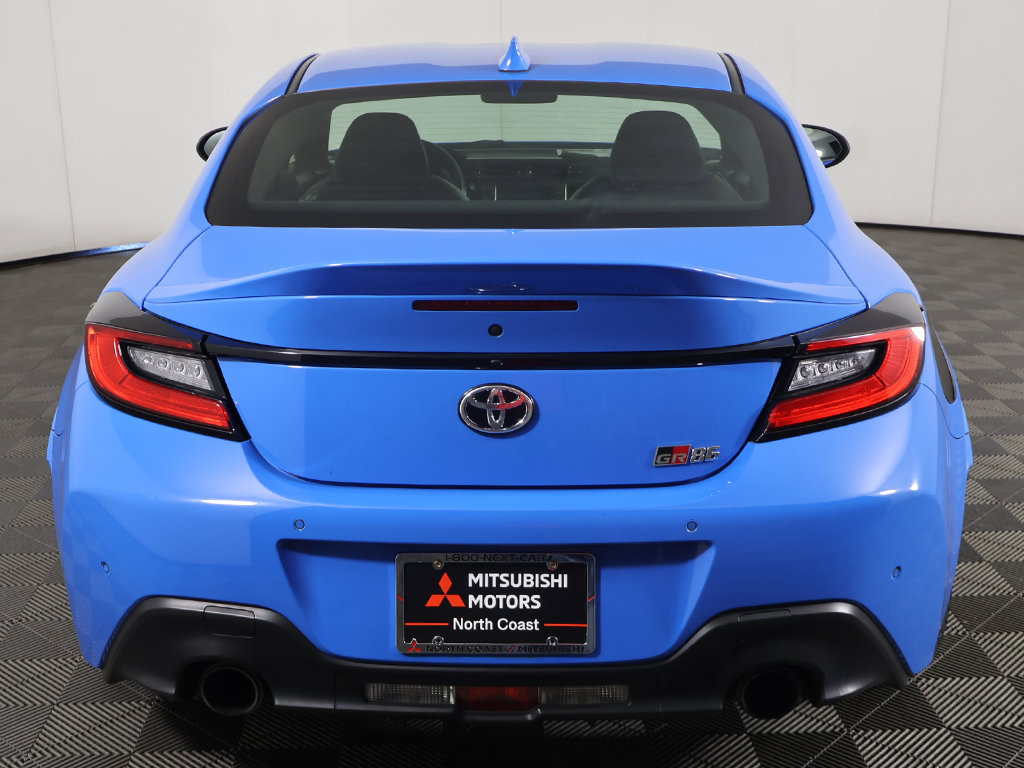 Used 2023 Toyota GR86 Premium RWD image 11