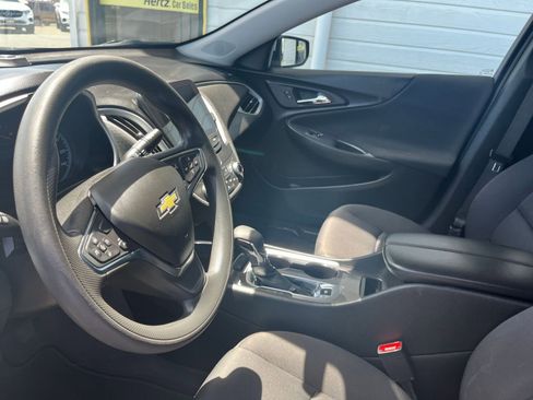 Used 2023 Chevrolet Malibu LT w/ Driver Confidence Package image 35