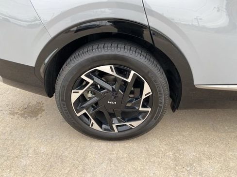 Used 2024 Kia Sportage SX image 25