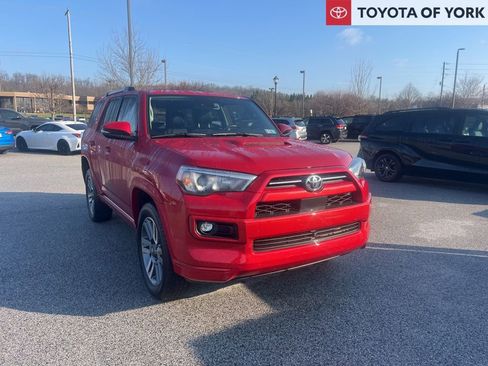 Used 2022 Toyota 4Runner TRD Sport w/ Technology Package image 1