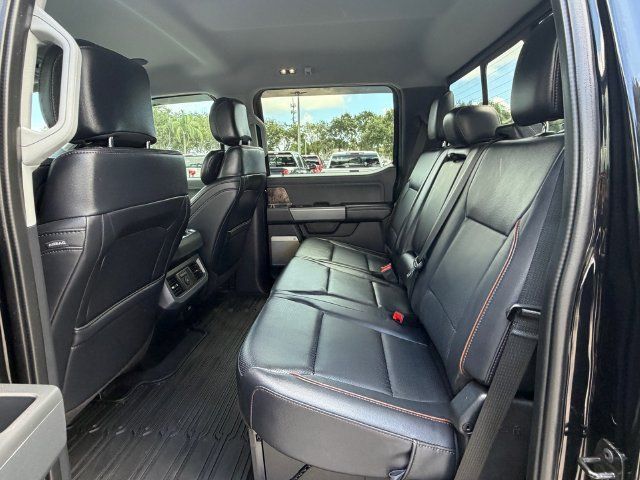 Used 2025 Ford F250 Lariat w/ Lariat Ultimate Package AWD/4WD image 14