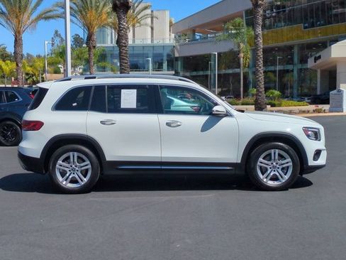Used 2023 Mercedes-Benz GLB 250 image 4