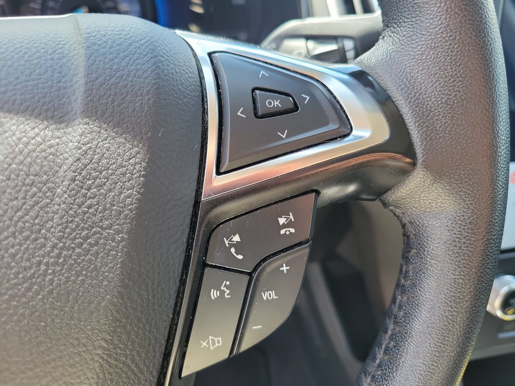 Used 2024 Ford Edge SEL AWD/4WD image 22