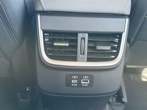 Certified 2025 Subaru Outback Onyx Edition image 35
