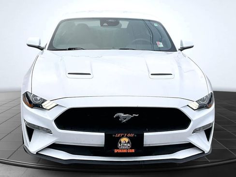 Used 2022 Ford Mustang Coupe image 6