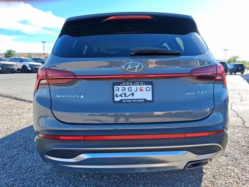 Used 2022 Hyundai Santa Fe Limited AWD/4WD image 11
