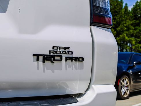 Used 2022 Toyota 4Runner TRD Pro AWD/4WD image 9